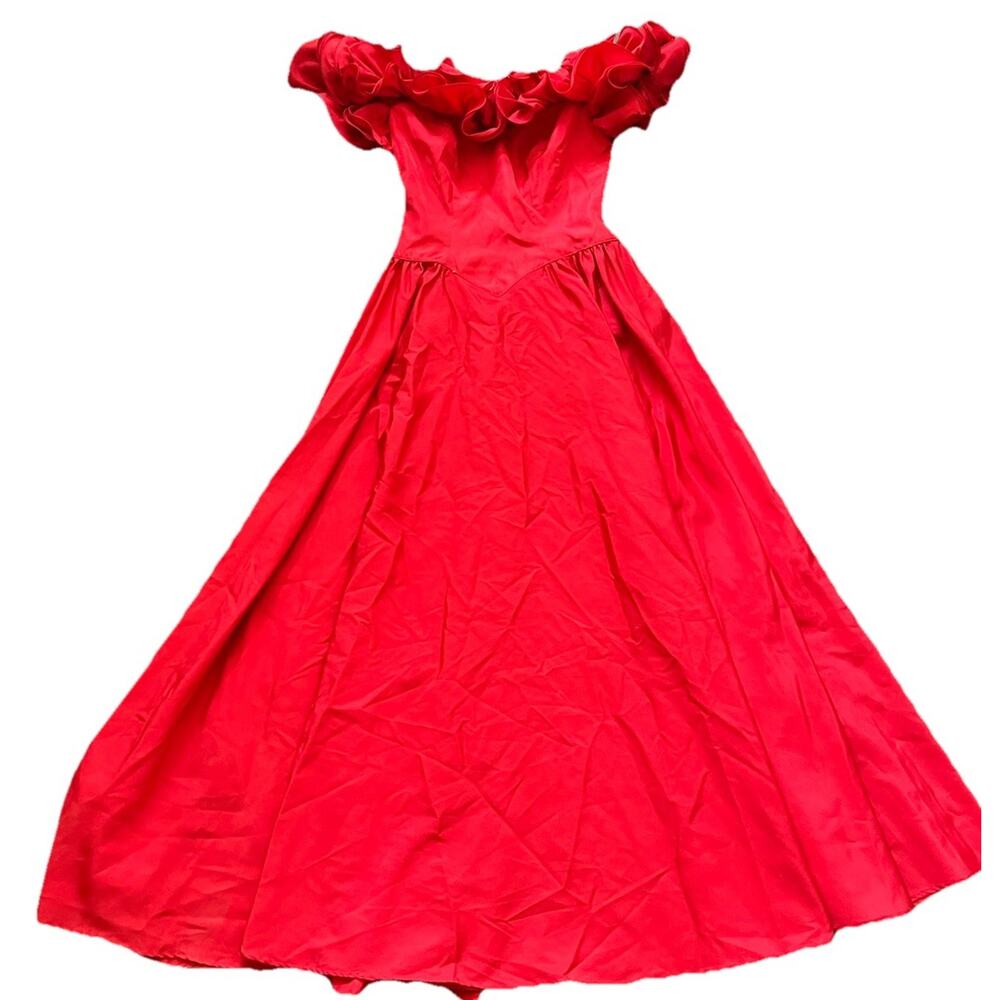 VTG ILGWU UNION MADE FORMAL RED SATIN DRESS Size 6